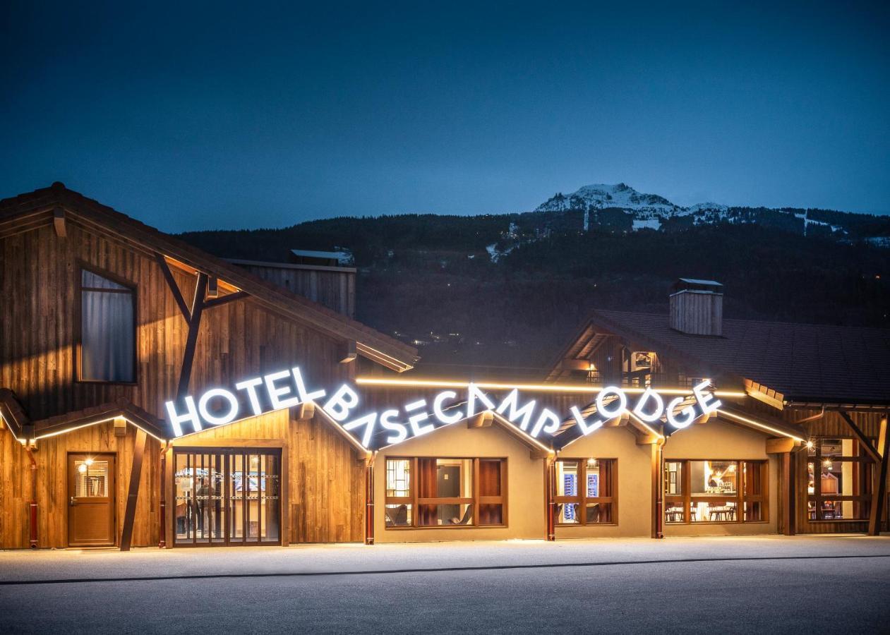 Hotel Base Camp Lodge - Bourg Saint Maurice מראה חיצוני תמונה