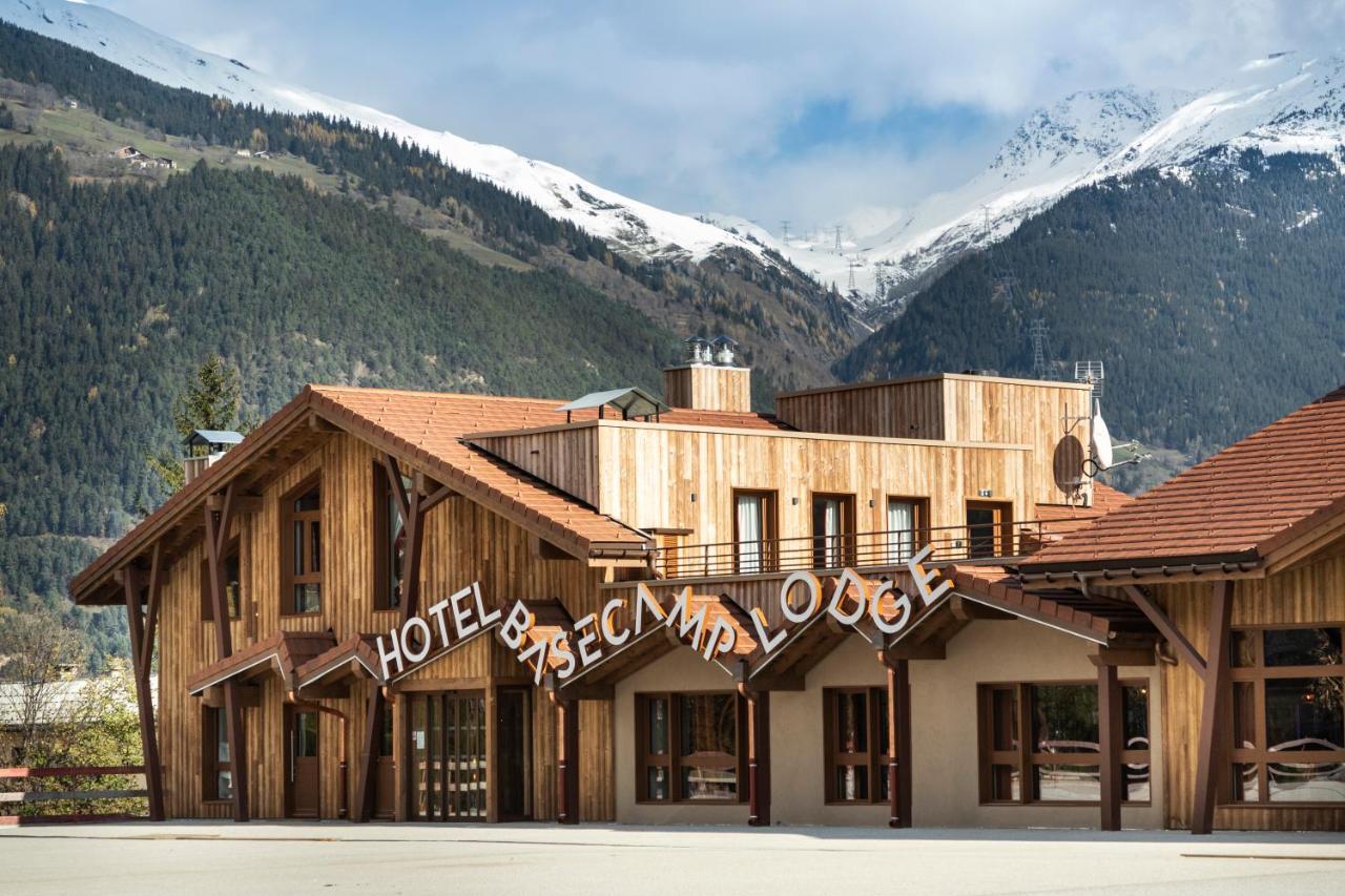 Hotel Base Camp Lodge - Bourg Saint Maurice מראה חיצוני תמונה