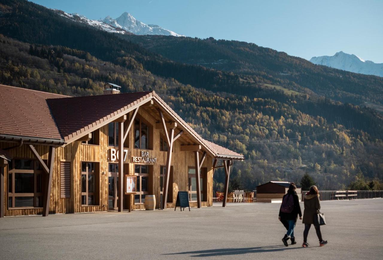Hotel Base Camp Lodge - Bourg Saint Maurice מראה חיצוני תמונה